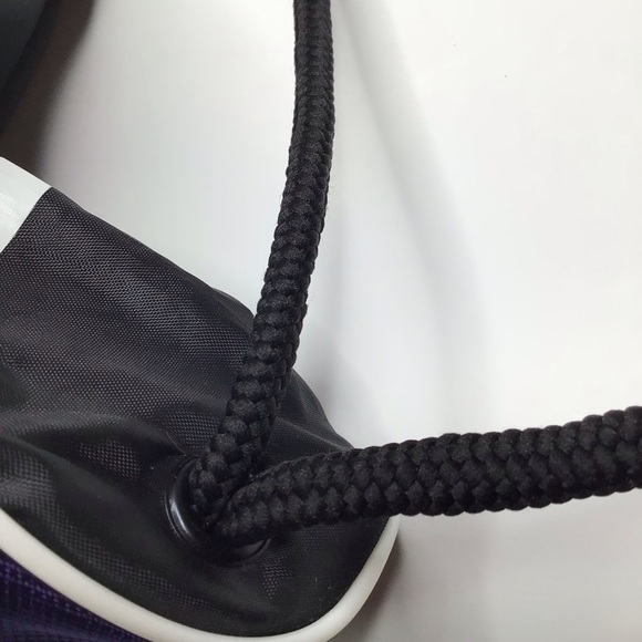 Adidas Drawstring Backpack Bag - Picture 5 of 7